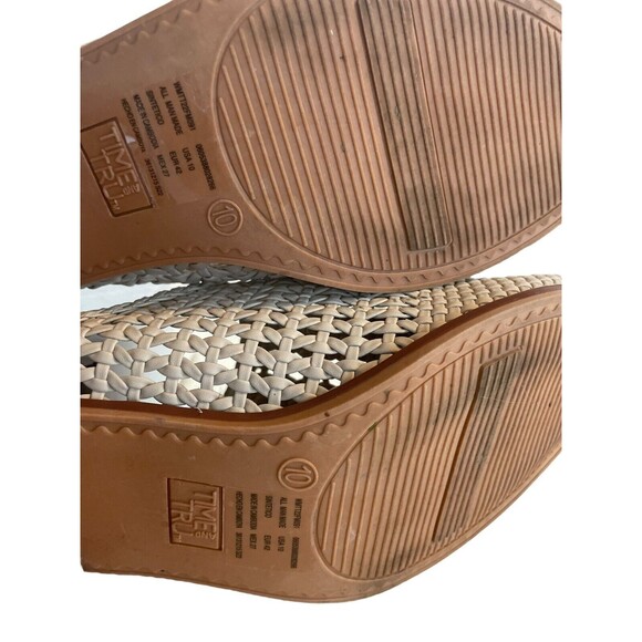 Time And Tru Womens Beige Heels Round Toe Shoes Sz 10 M Slip On Clogs EUC - Picture 12 of 14